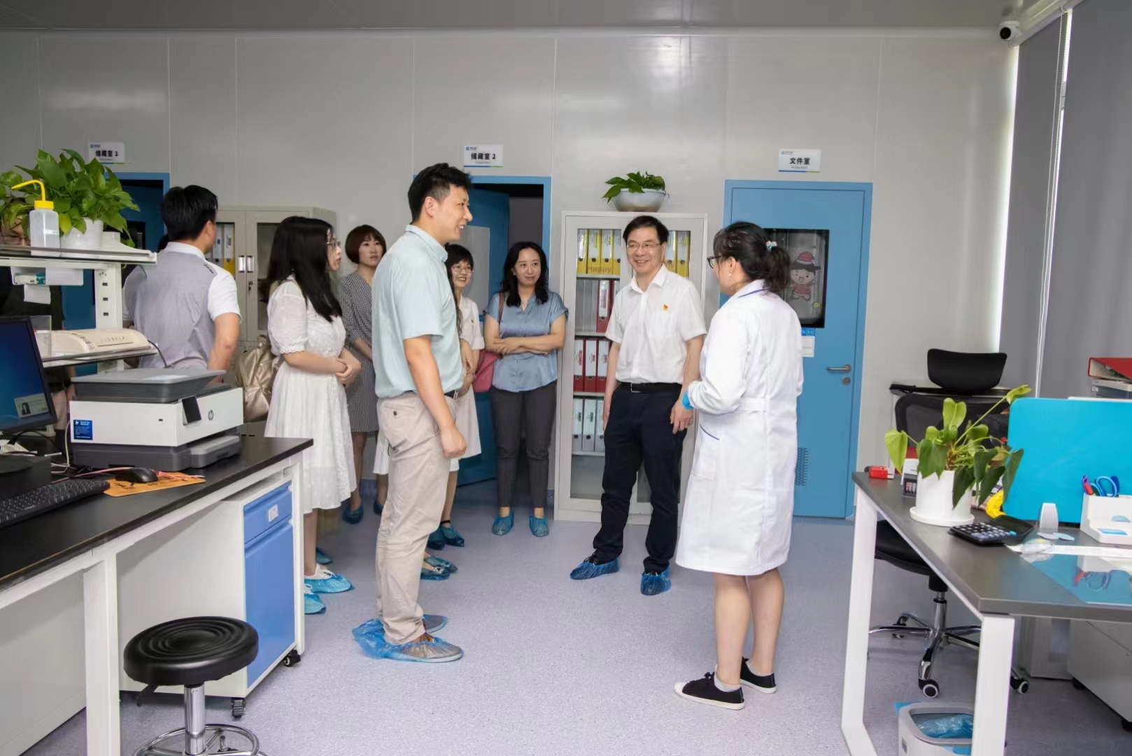 湖北欧美同学会领导及青年委员会委员莅临博百欧参观指导